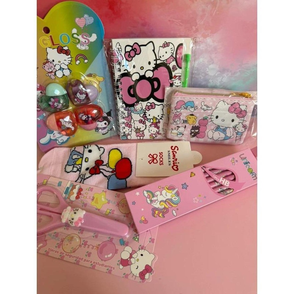 Mini cute hello Kitty bundle